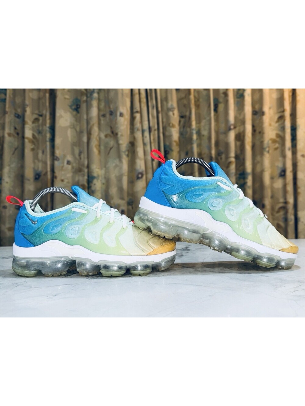 Size 8.5 - Nike Air VaporMax Plus Mint Foam Laser Blue W